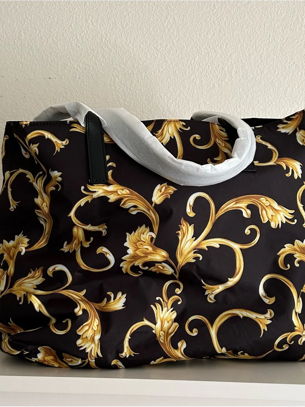 Versace Tote Bag - Picture 4 of 10
